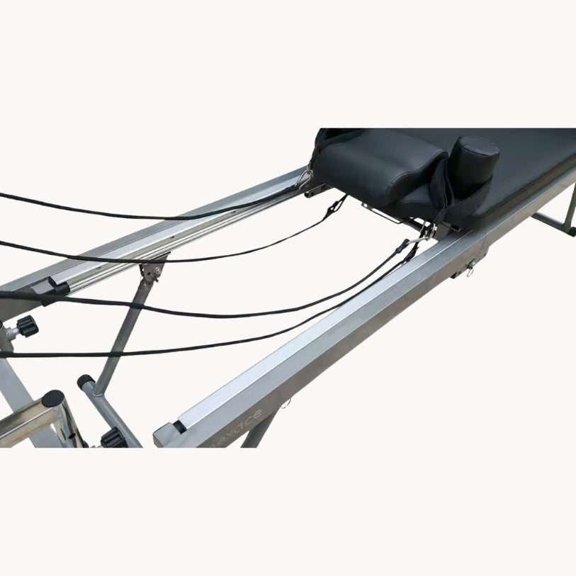 Reformer Pilates pliable en aluminium – structure robuste & design compact