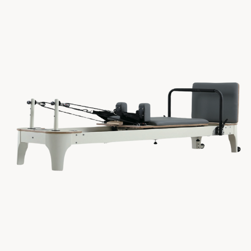 Reformer Pilates – Structure chêne d’Australie, design blanc premium, 5 ressorts